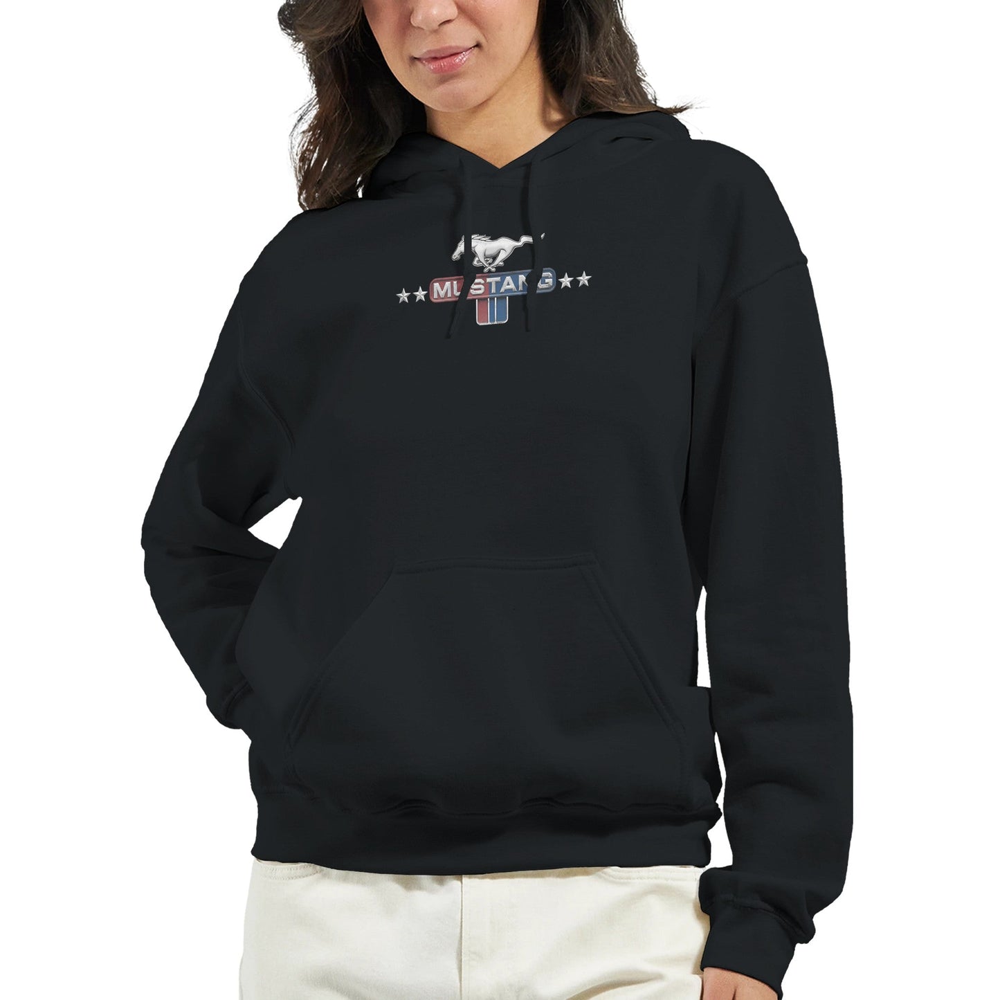 stylischer hoodie autoliebhaber unisex black with mustang logo, comfortable and trendy design for car enthusiasts