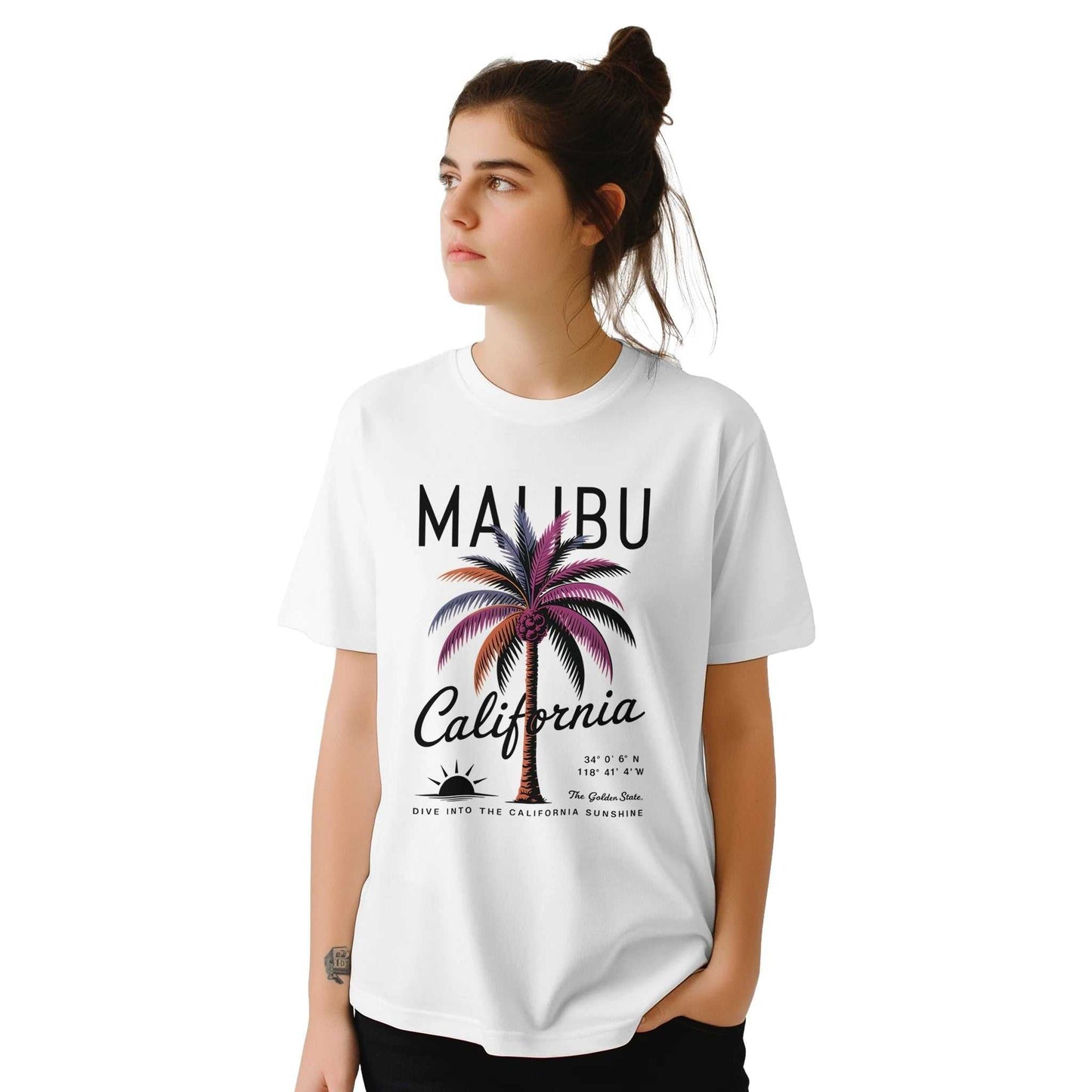 woman wearing white california sunshine sommer t-shirt with colorful palm tree and malibu california text design