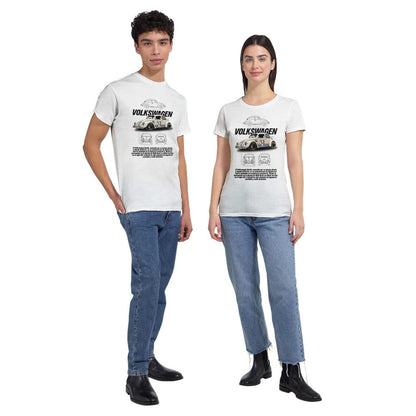 Männer und Frau tragen weißes VW Käfer T-Shirt aus Baumwolle, lässiger Stil für Motorsport-Fans.