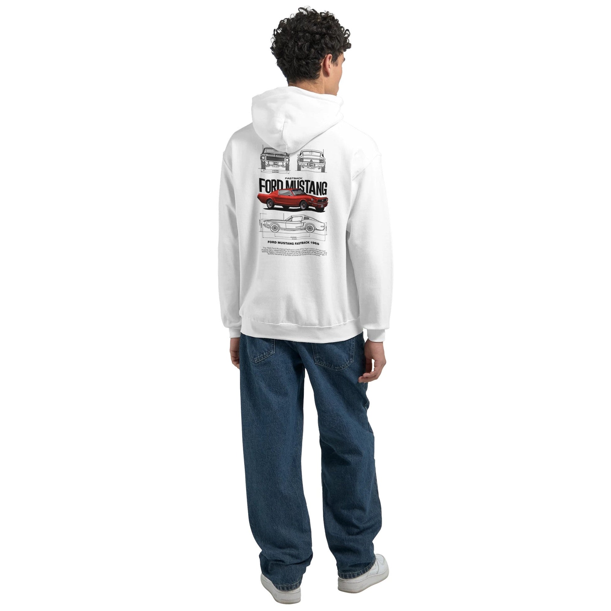 Weißer Ford Mustang Fan Hoodie mit Auto-Design, gemütliches Kapuzen-Sweatshirt für Mustang-Liebhaber aus Baumwoll-Polyester-Mischung.