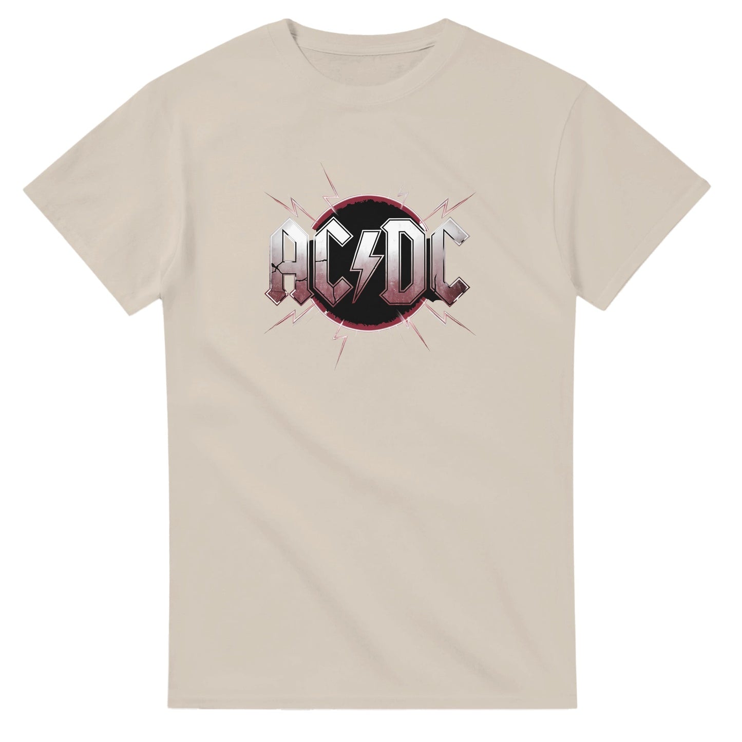 beiges ac dc t-shirt aus schwerer baumwolle mit klassischem rockband-logo und robuster verarbeitung für hard-rock-fans.