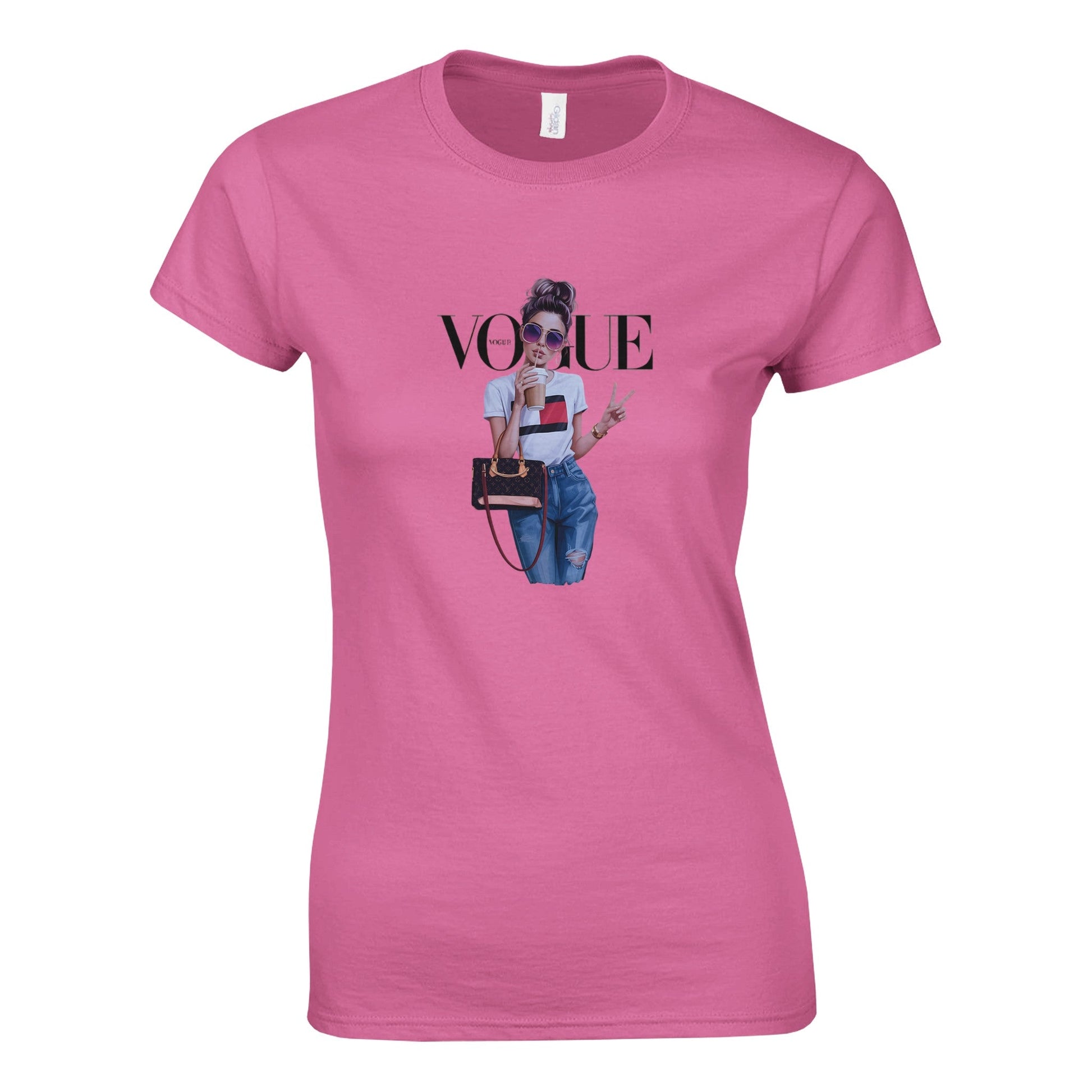 Figurbetontes Vogue Style Damen T-Shirt aus 100% Baumwolle in Pink mit modischem Print und umweltfreundlicher Herstellung
