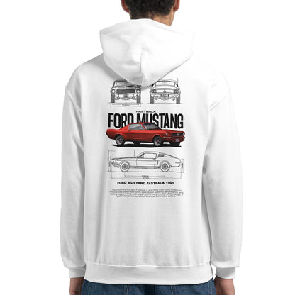Weißer Ford Mustang Fan Hoodie mit klassischem Fastback 1965 Design und rotem Mustang-Auto auf der Rückseite, gemütliches Kapuzen-Sweatshirt für Auto-Enthusiasten.