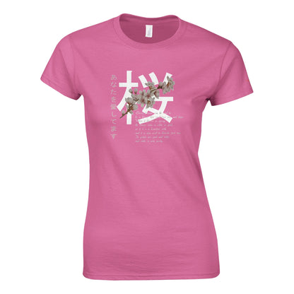 Damen Crewneck T-Shirt in Rosa mit Kirschblüten-Design und japanischen Schriftzeichen, bequem aus weicher Baumwolle, Kirschblüten Träume Motive